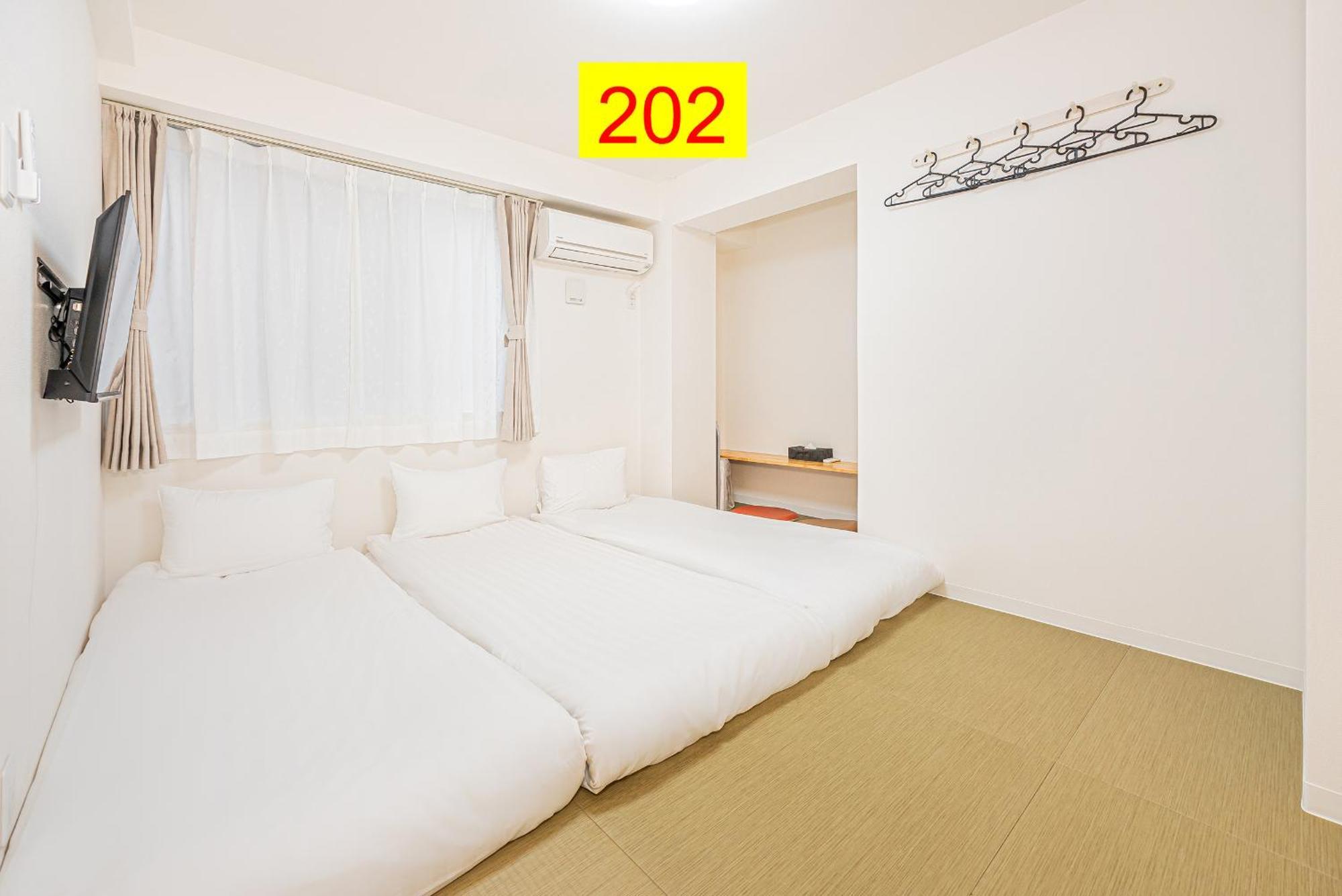 Shinjuku Downtown 1Min Walk To Metro Cozy Apt Токіо Номер фото
