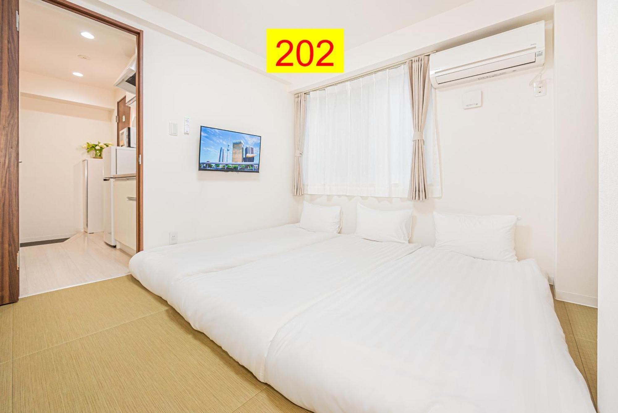 Shinjuku Downtown 1Min Walk To Metro Cozy Apt Токіо Номер фото